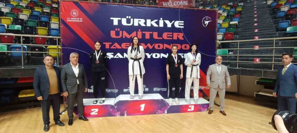Türkiye Tekvando Şampiyonası’nda Türkiye 3’üncüsü Oldu