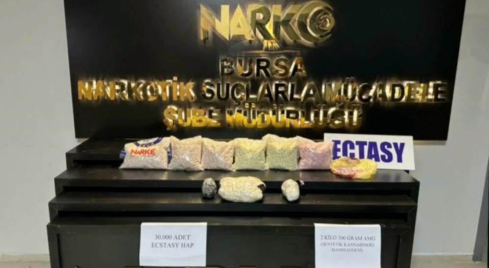 Zehir Tacirlerine Yapılan Baskında 34 Şüpheli Tutuklandı