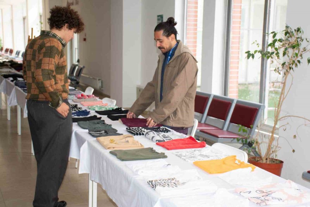 Anadolu Üniversitesi İbf’de İleri Takas Standı