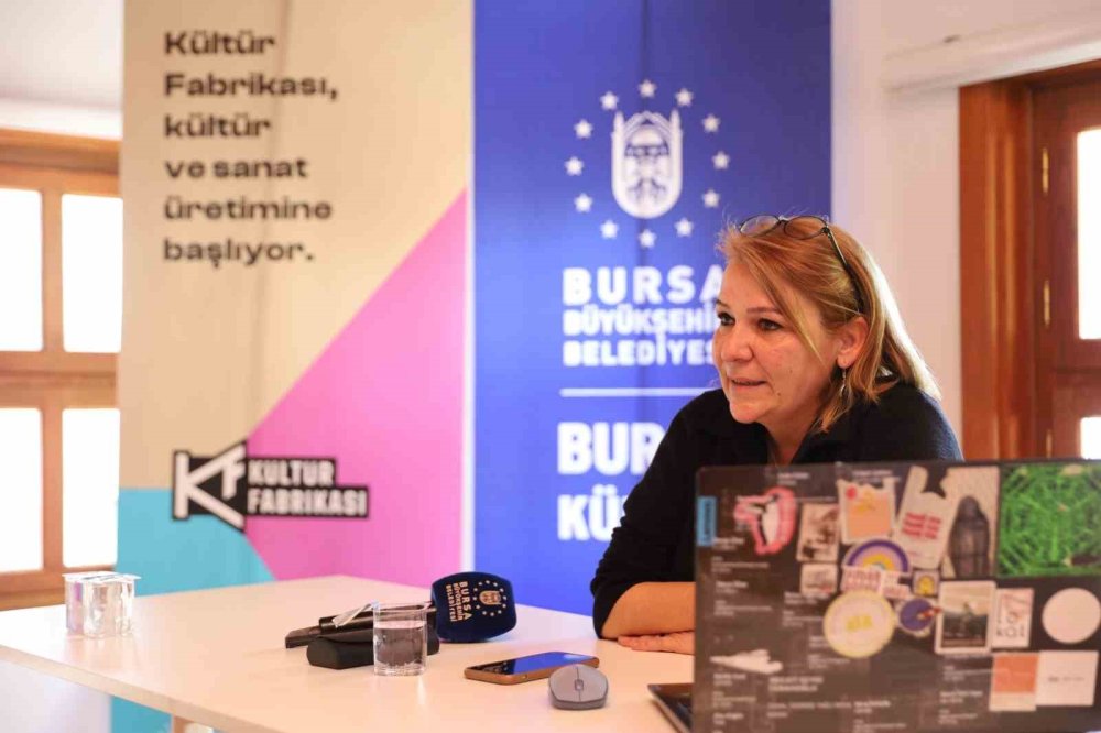 Sanat Tarihine Yolculuk Yapıyorlar