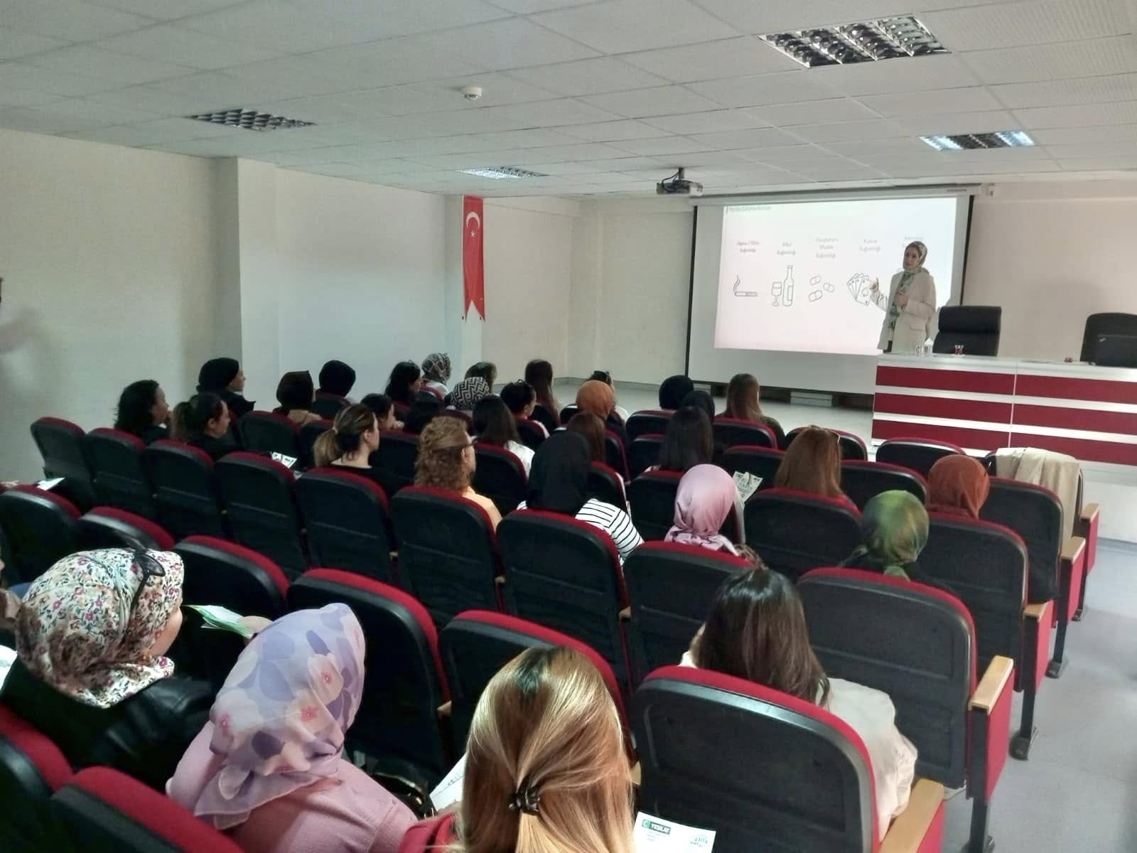 seminer1.jpg