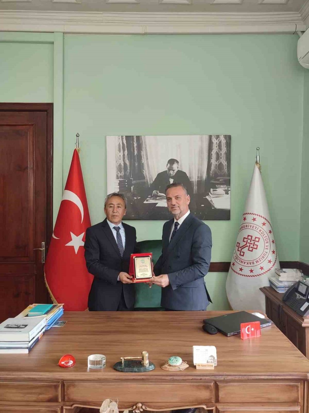 Kaçak Rehberlere Karşı İşbirliği