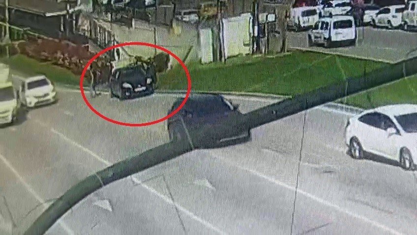 Çaldığı Araç Arıza Yaptı, Hırsız Böyle Yakalandı