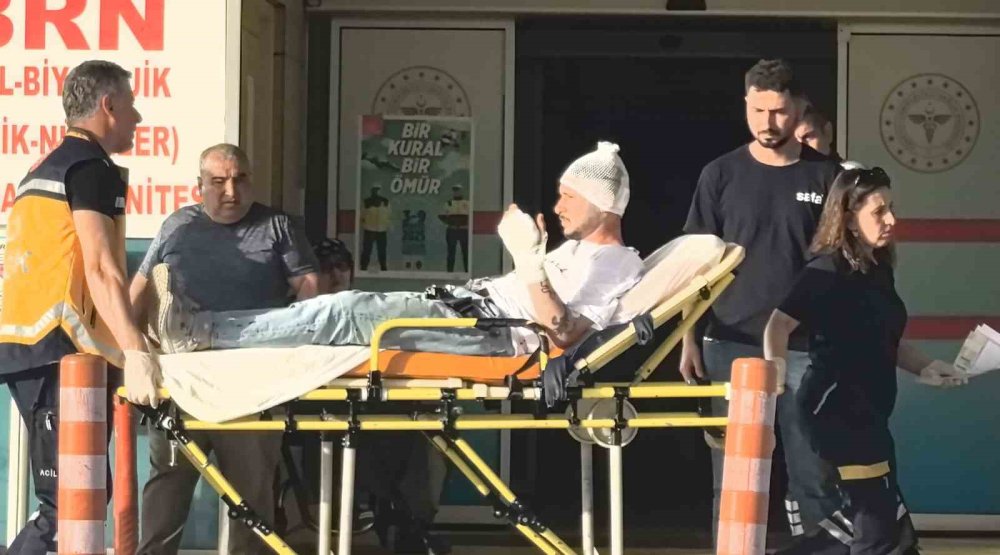 Bıçaklı Kavga: 1 Yaralı