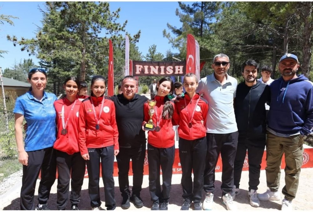 Bilecikli Genç Atletlerin Başarısı