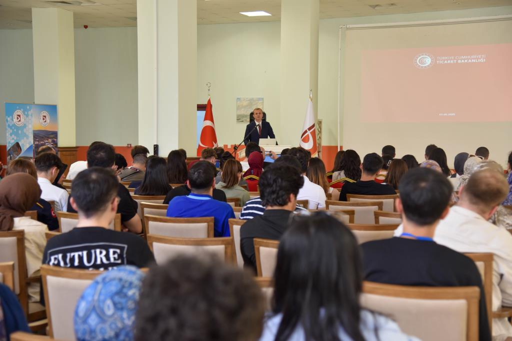 bseude-ihracat-akademisi-semineri.jpg