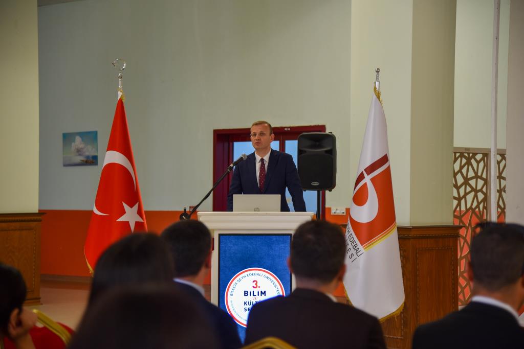 bseude-ihracat-akademisi-semineri1.jpg
