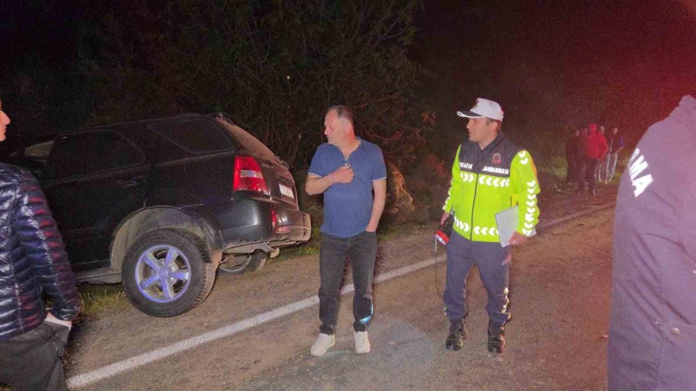 Feci Kaza... Otomobil İle Cip Çarpıştı: 3 Ölü, 1 Yaralı