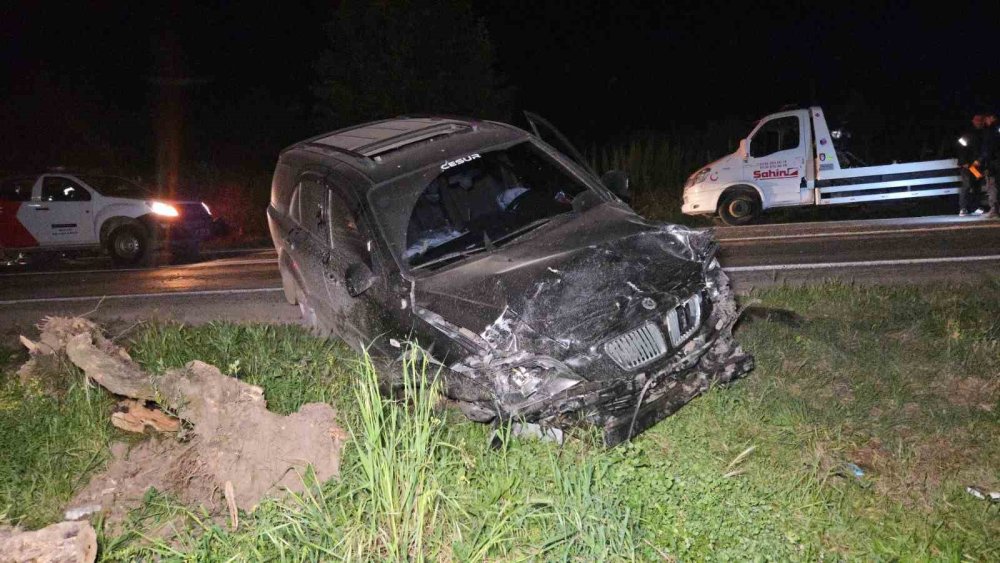 Feci Kaza... Otomobil İle Cip Çarpıştı: 3 Ölü, 1 Yaralı