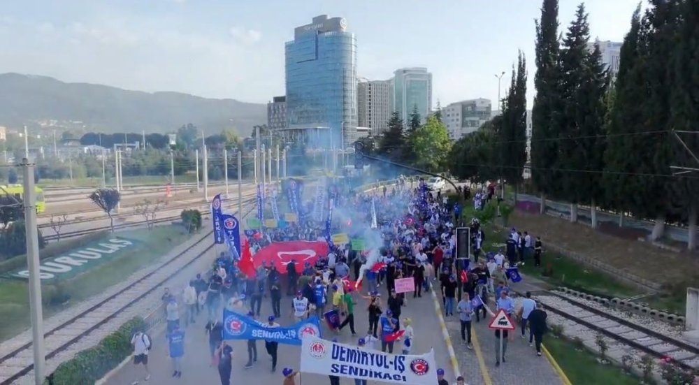 Toplu Taşıma 20 Mayıs’ta Duruyor