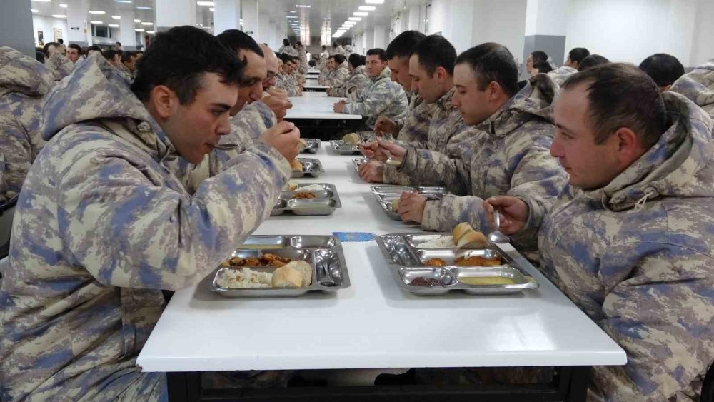1 Yılda 33 Bin Mehmetçik Eğitim Aldı