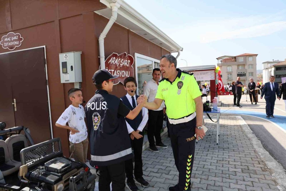 Trafik Ve İlk Yardım Haftası Kutlandı