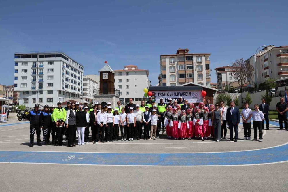 Trafik Ve İlk Yardım Haftası Kutlandı