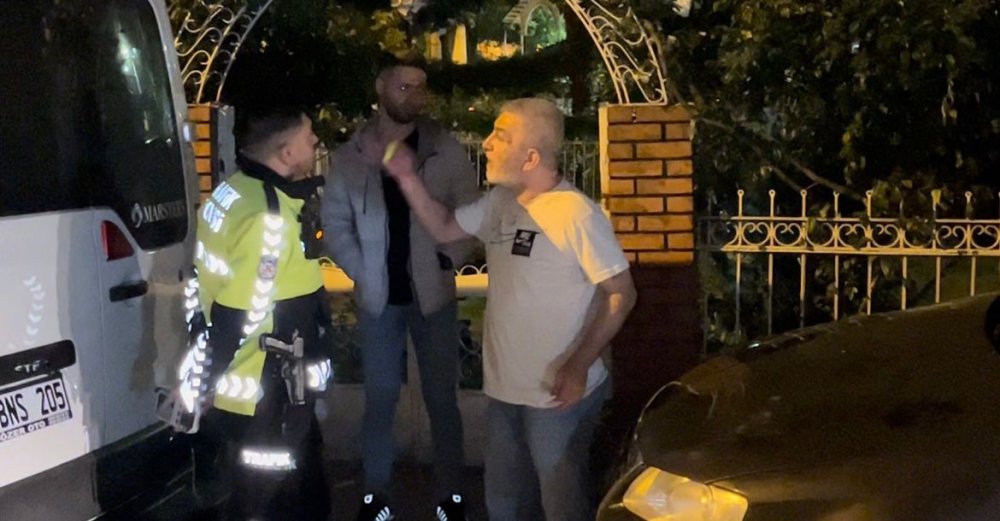 Alkollü Sürücü Polisleri Sabır Sınavından Geçirdi!