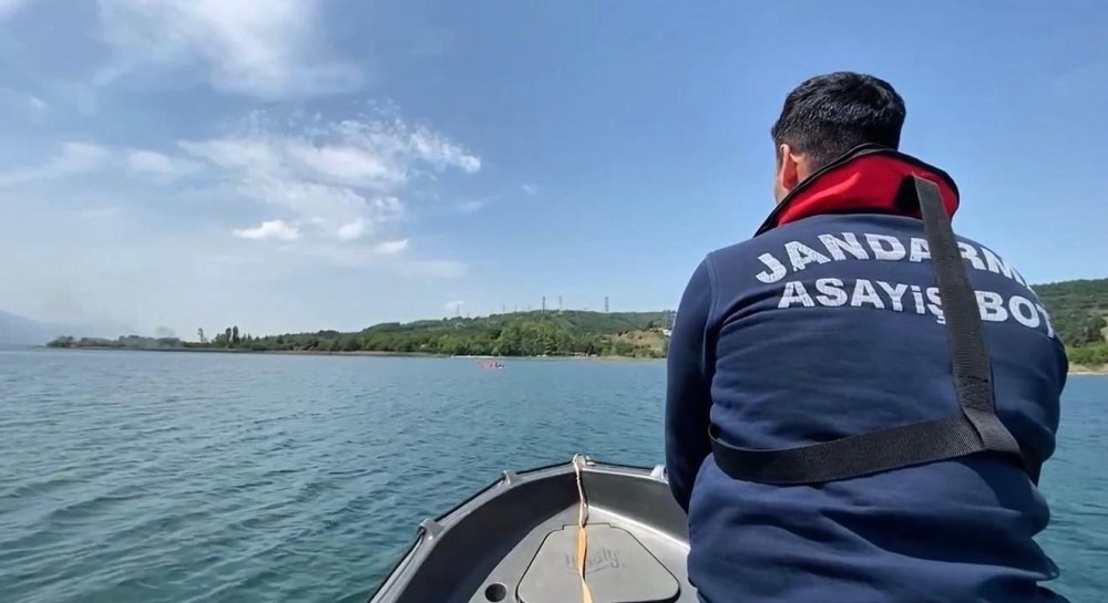 Pedallı Kanodan Düşen 3 Kişi Son Anda Kurtarıldı