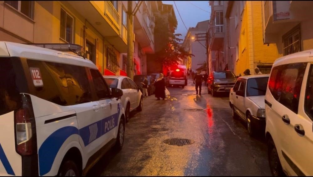 1 Kişinin Hayatını Kaybettiği Yangın Anı Kameraya Yansıdı
