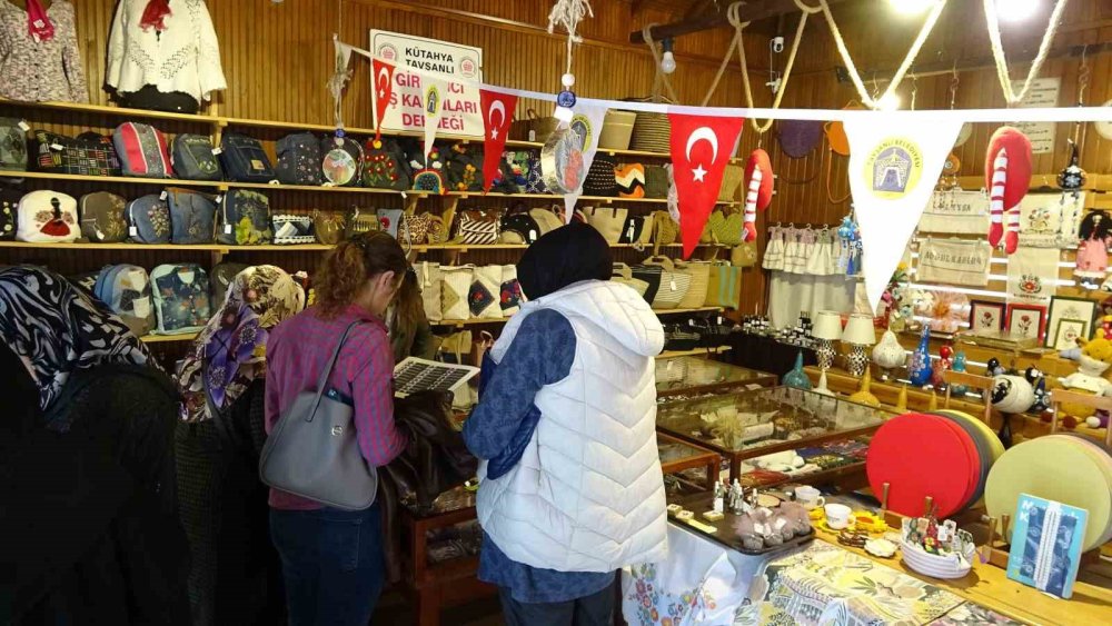 Girişimci İş Kadınlarından Anlamlı Anneler Günü Programı