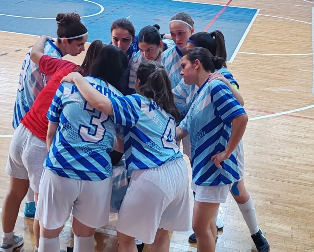 Kız Futsal Takımı Türkiye Şampiyonu Oldu