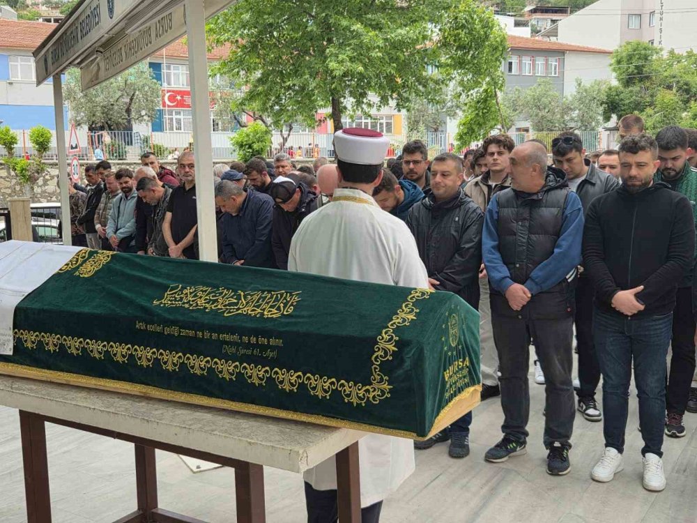 Motosiklet Kazasında Hayatını Kaybeden Genç Son Yolculuğuna Uğurlandı