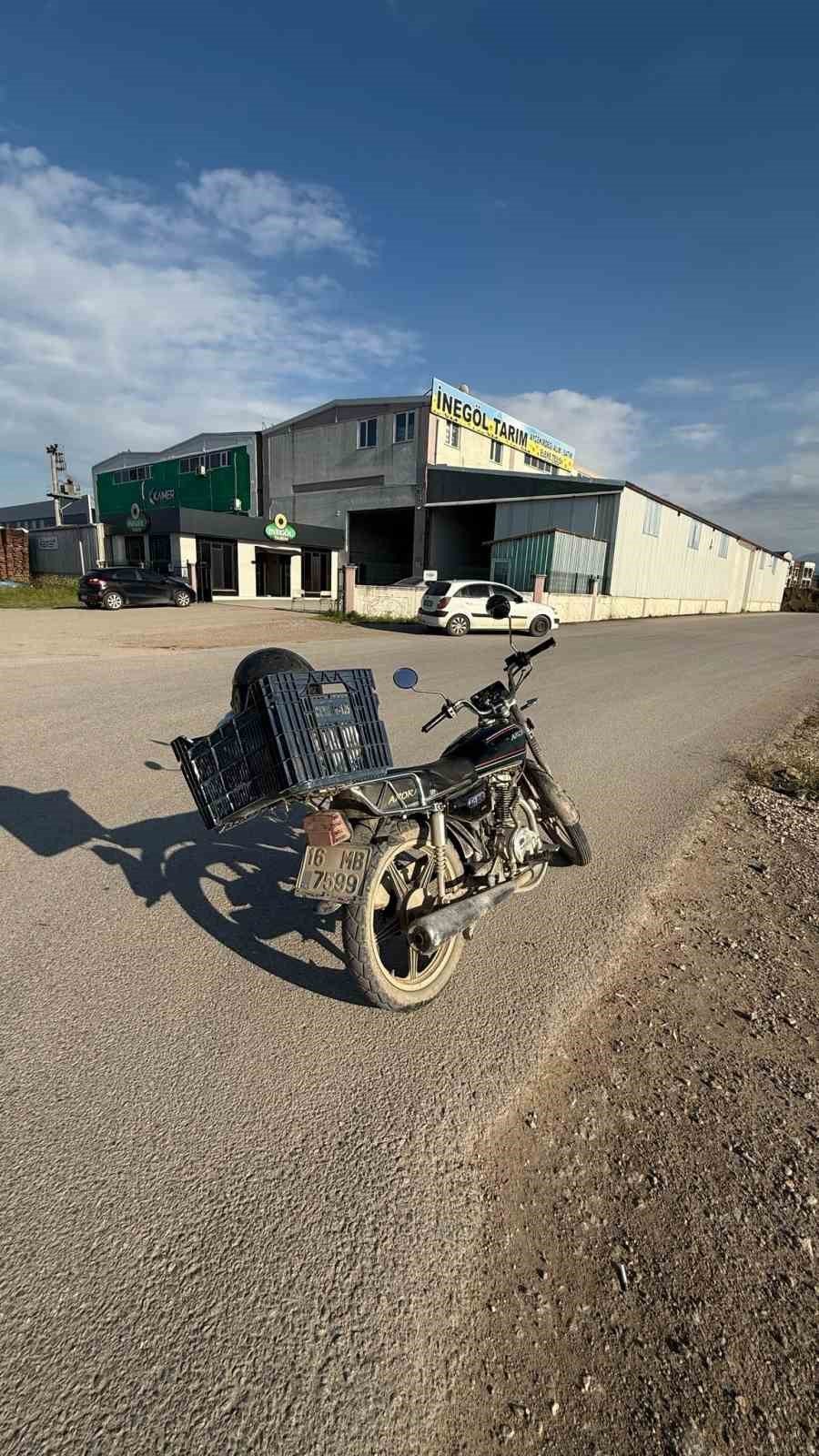 Otomobil İle Motosiklet Çarpıştı: 2 Yaralı