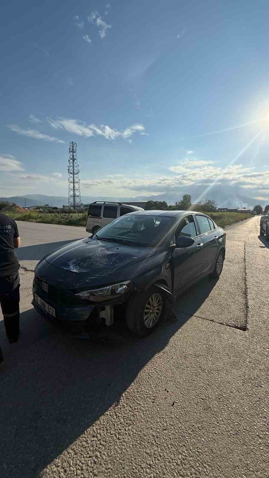 Otomobil İle Motosiklet Çarpıştı: 2 Yaralı