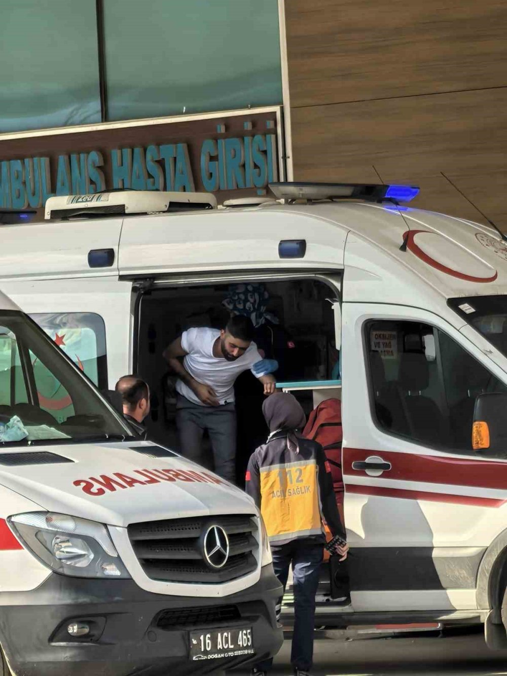 Tutuklandığını Duyunca Mahkeme Salonunda Bayıldı
