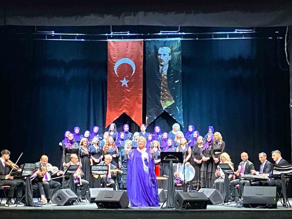 Otizm Anneler Korosu’ndan Muhteşem Konser