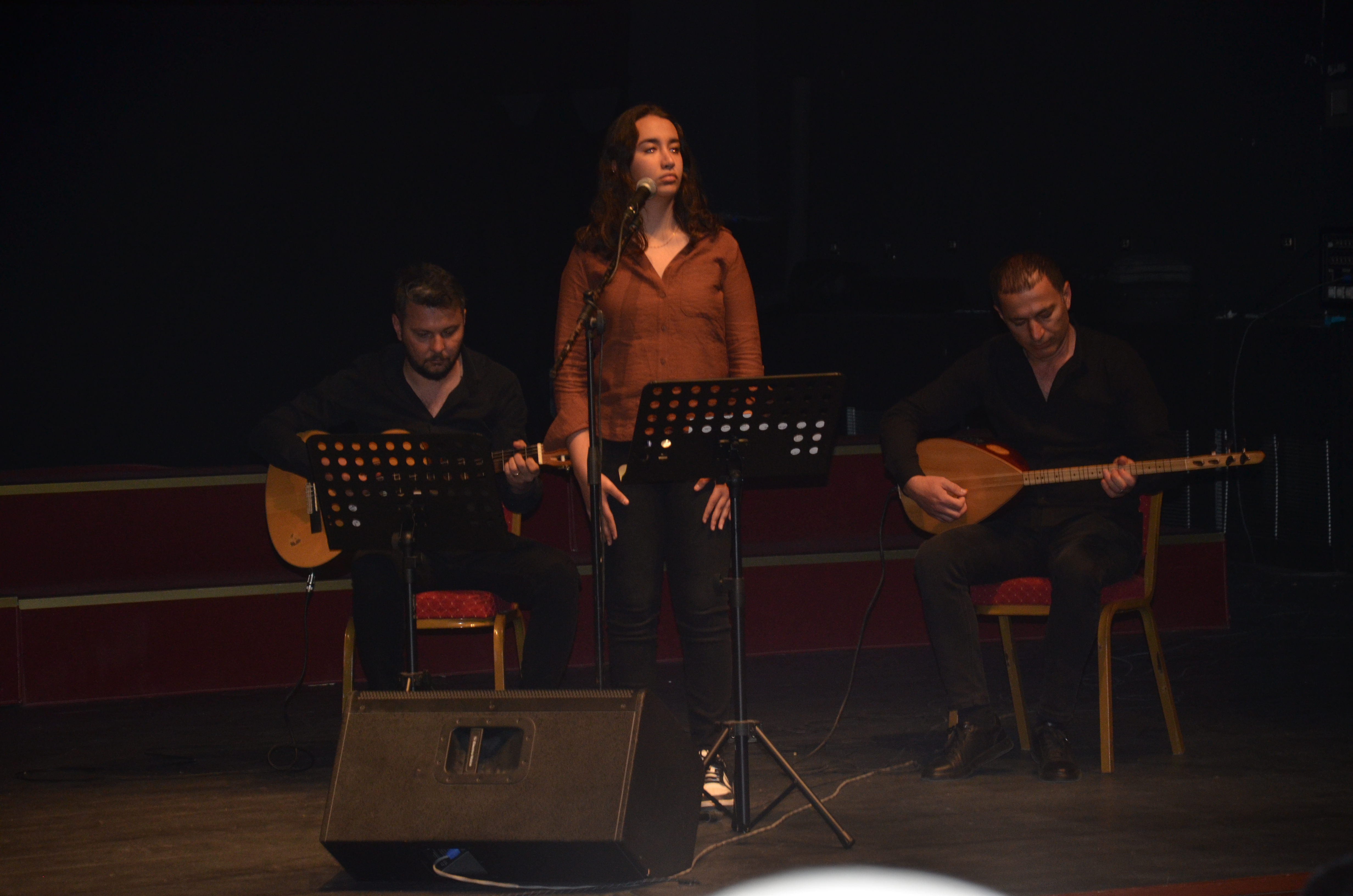 bseude-beyaz-onluk-giyme-toreni-gerceklestirildi-1.jpg