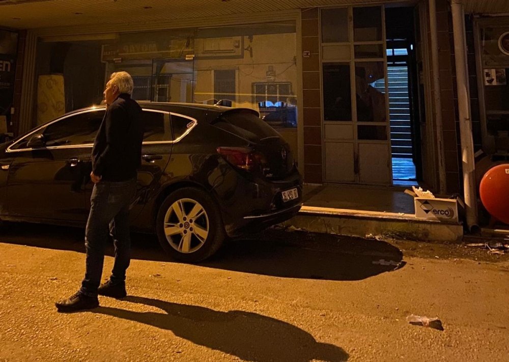 Alacak-verecek Kavgasında 2 Kişi Yaralandı