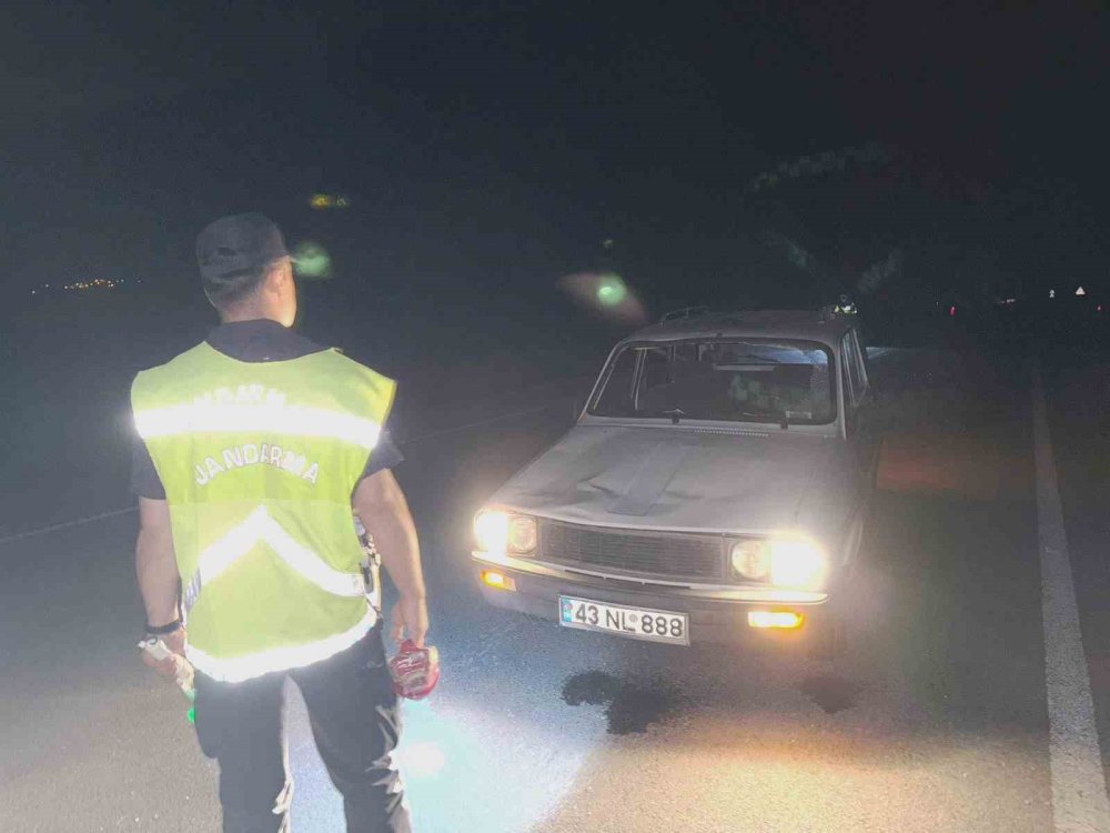 Yolun Karşısına Geçmek İsterken Otomobilin Çarptığı Adam Hayatını Kaybetti