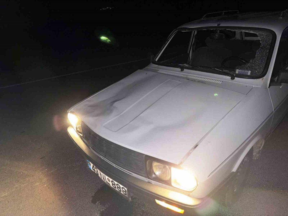 Yolun Karşısına Geçmek İsterken Otomobilin Çarptığı Adam Hayatını Kaybetti