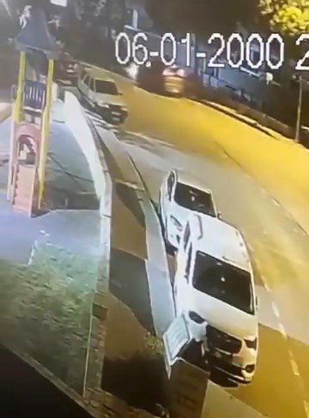 Kontrolden Çıkıp Park Halindeki Araçlara Çarptı