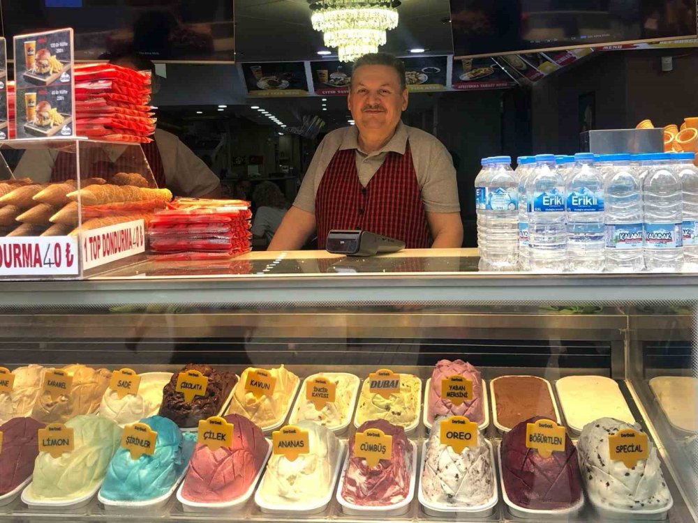 Soğuk Havalarda Dondurma Satışları Yavaşladı