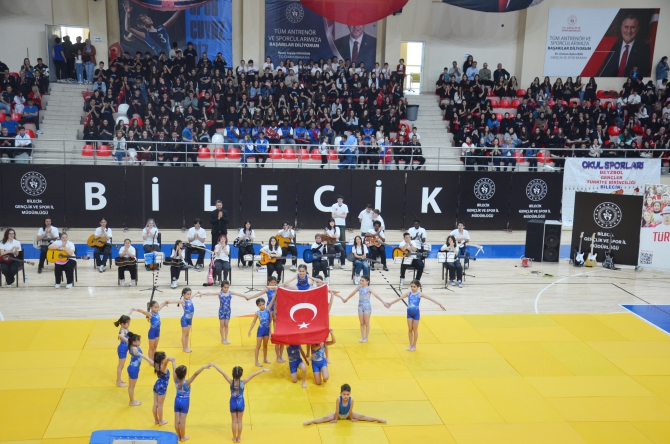 19-mayis-coskuyla-kutlandi6.jpg