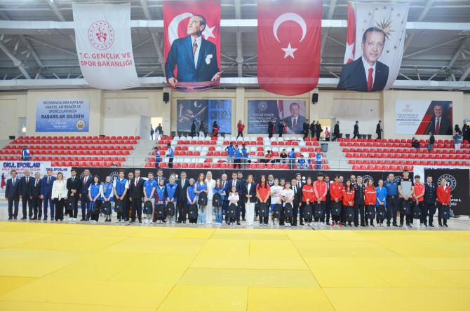 19-mayis-coskuyla-kutlandi7.jpg