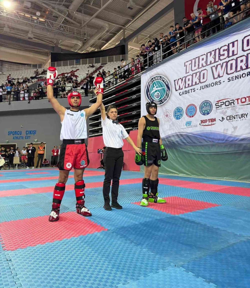 Genç Sporcu Dünya İkincisi Oldu