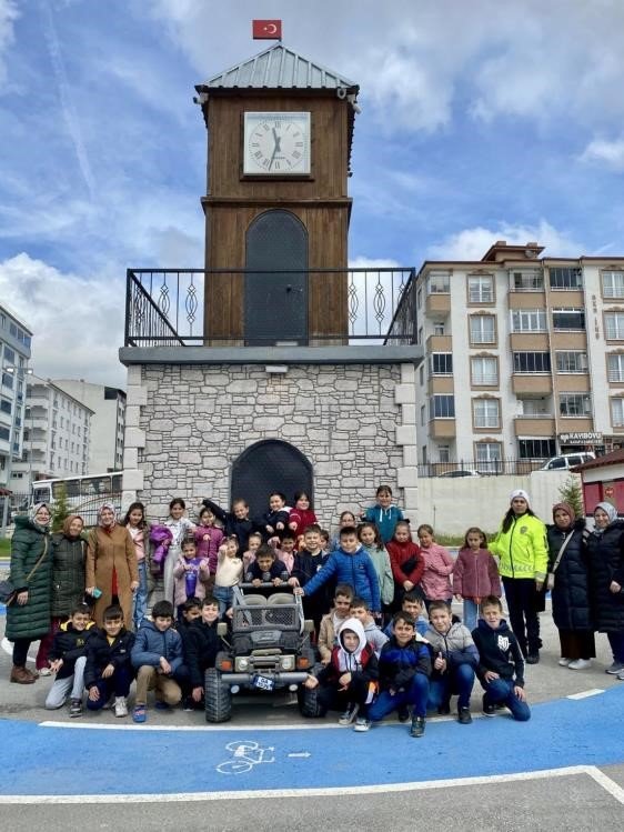 Osmaneli’nde Çocuklara Oyun Tadında Trafik Eğitimi