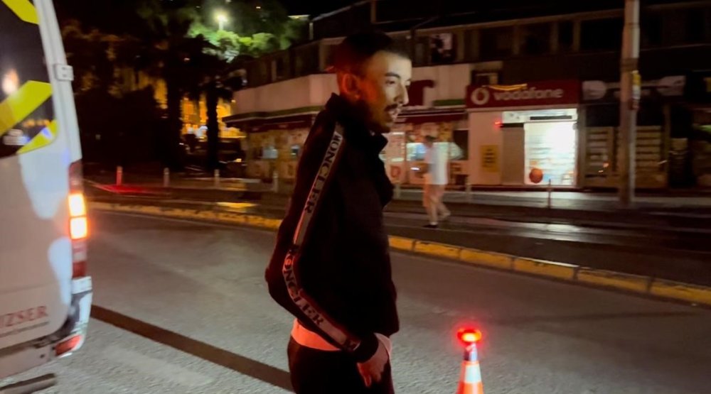 Polis Ekiplerini Gören Alkollü Sürücünün Kaçma Anı Kameralara Yansıdı