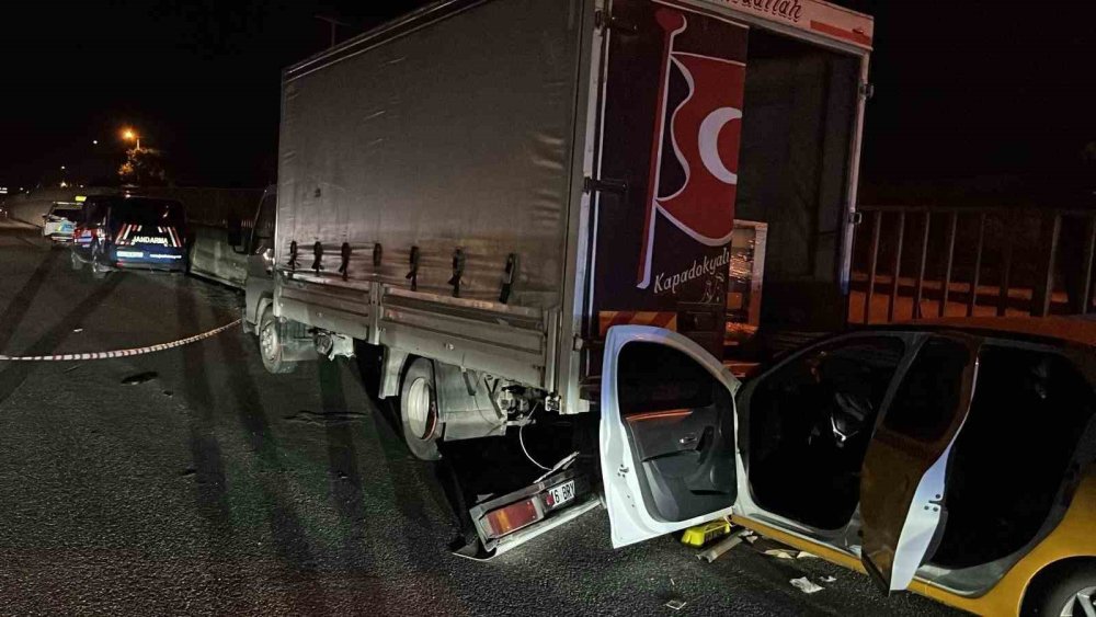 Bilecik Yolunda Feci Kaza! 1 Kişi Öldü 1 Kişi Yaralandı