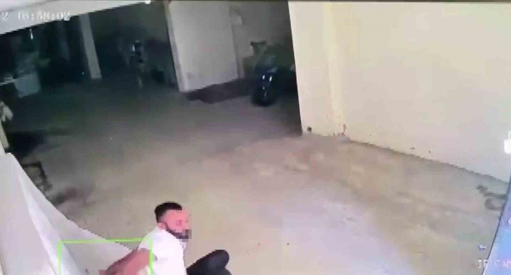 Çöp Yüzünden 3 Kişi Hastanelik Oldu
