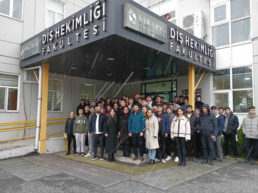 ‘Geleceğime Yön Veriyorum’ Projesi Tamamlandı
