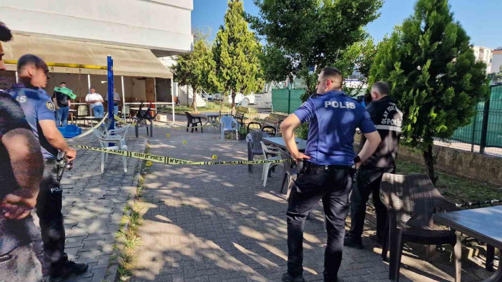 Sürücüler Arasında "Küfür" Tartışması Kanlı Bitti