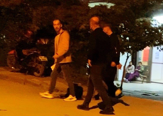 Parkta İki Kişiyi Bıçaklayan Şüpheli Tutuklandı