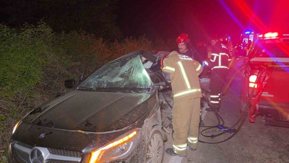 3 Kişinin Ölümüne Sebep Olan Alkollü Sürücü Tutuklandı