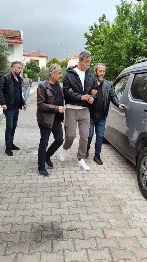 37 Yıl 4 Ay Hapis Cezasıyla Aranan Şüpheli, Tatilde Yakalandı