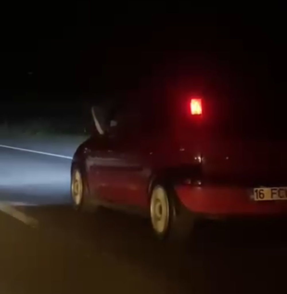 Bir Ayağı Camda Bir Ayağı Gazda Yolculuk Yaptı