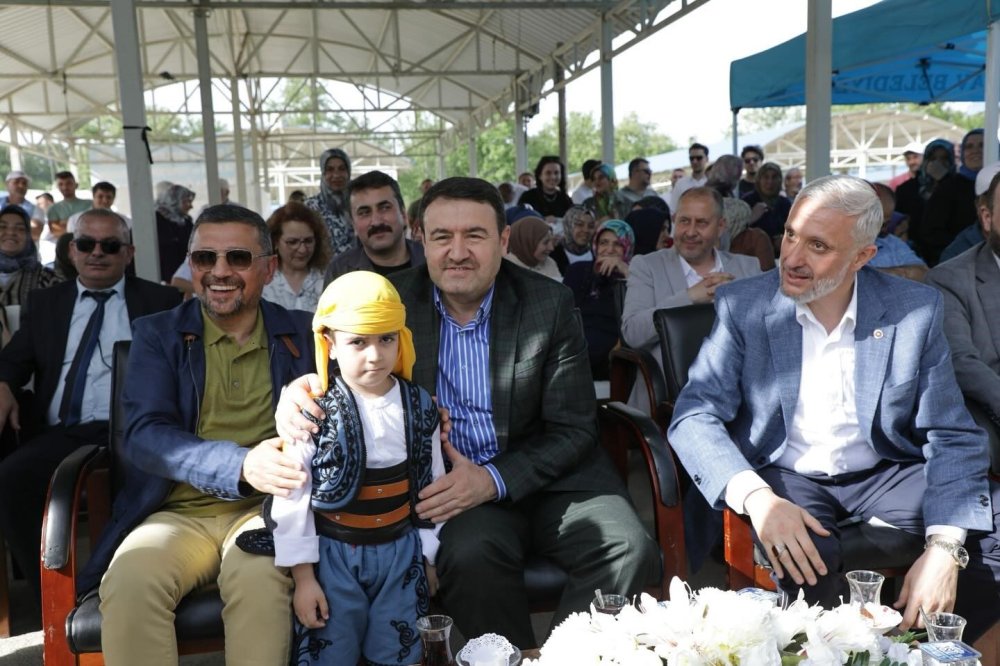 Geleneksel "Büyük Hayır Ve Toplu Sünnet Şöleni"