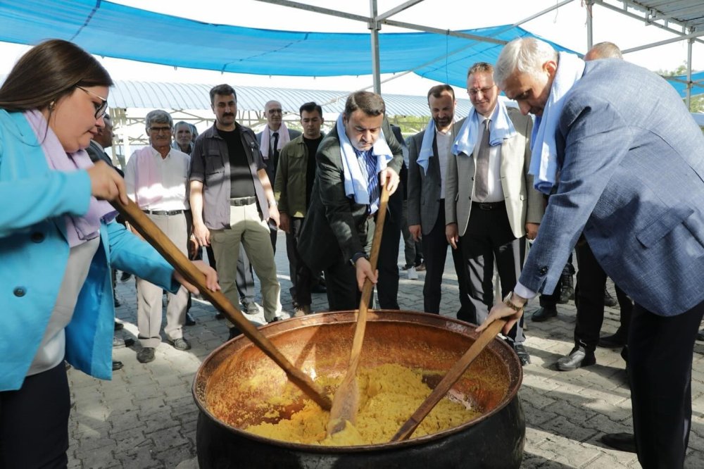 Geleneksel "Büyük Hayır Ve Toplu Sünnet Şöleni"