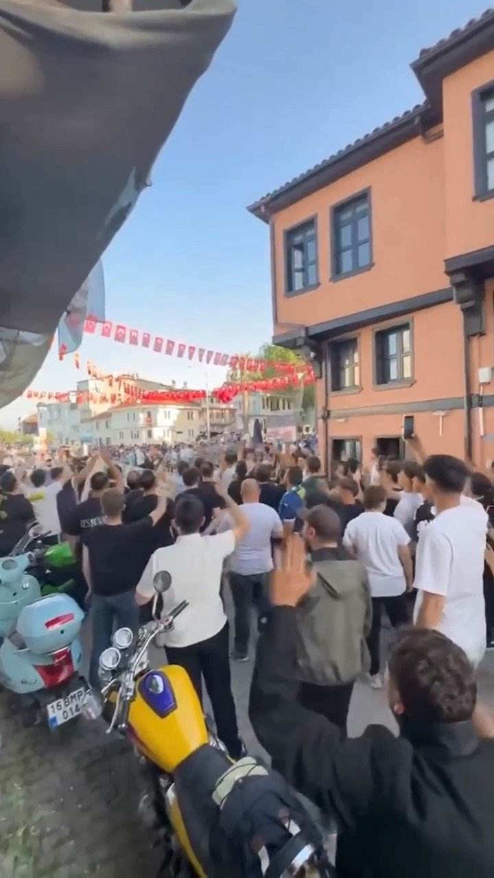 Taraftarlardan Mudanya Belediye Başkanı’na Tepki