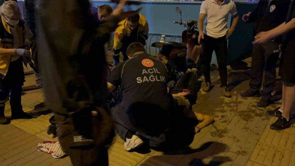 İki grup arasında çıkan bıçaklı kavgada 3 kişi yaralandı